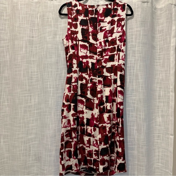 St. John Collection Womens Midi Dress Size 6 Ruched Red & White Patterned Silk - Picture 12 of 12
